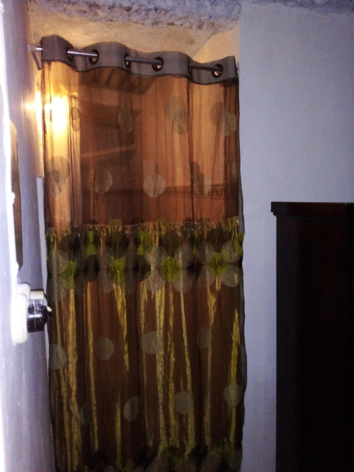 Nine Miles Cultural Hangouts And Tours Stepney Room photo